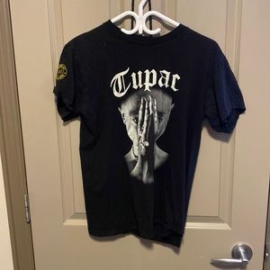 Men’s medium black Tupac Shakur graphic tee